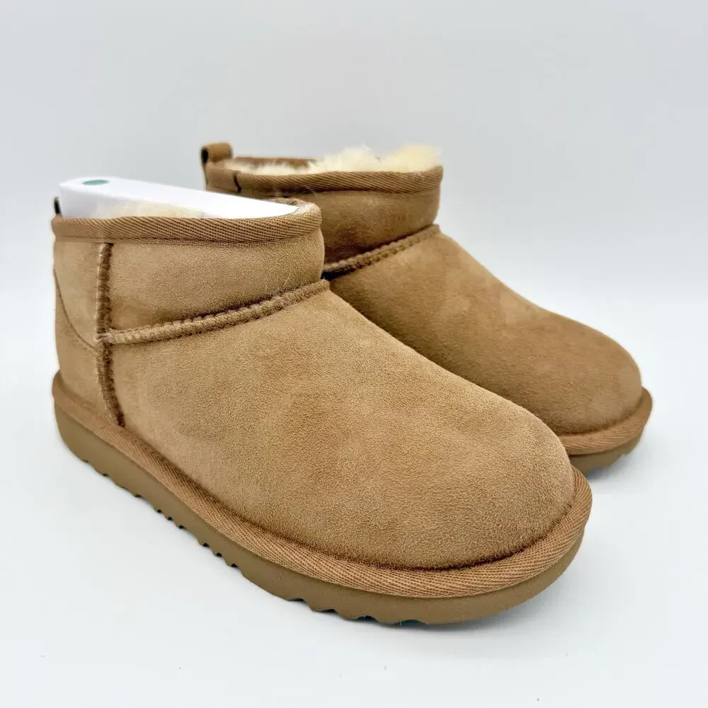 UGG kids classic