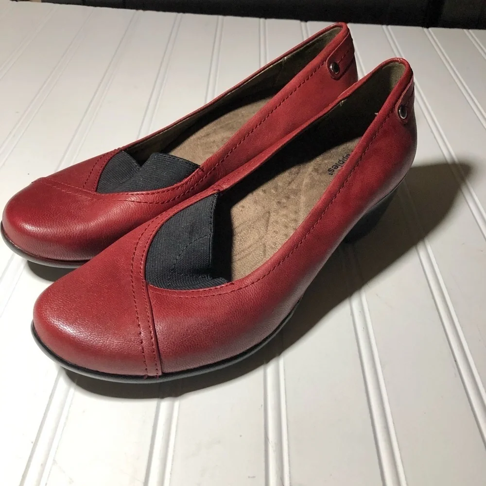 Hush Puppies nwob red
