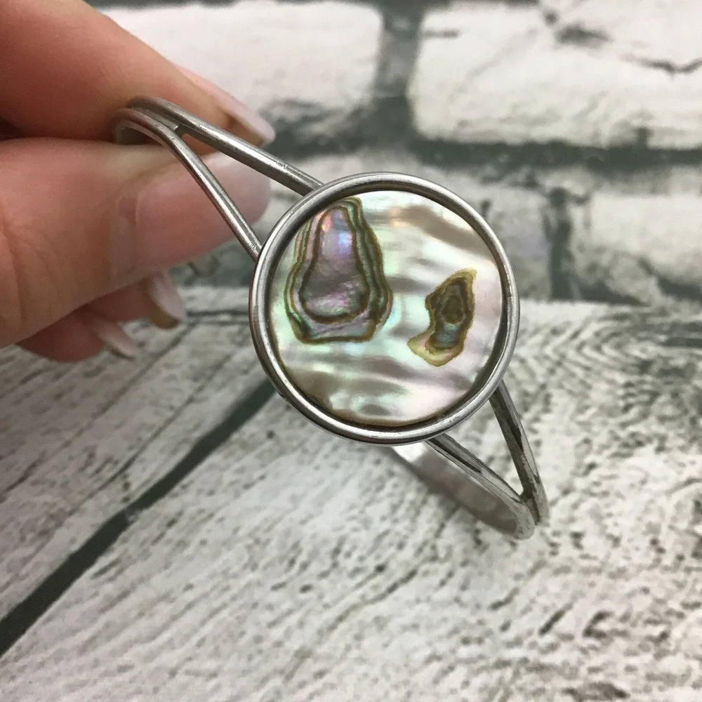 The Unbranded Brand some silver