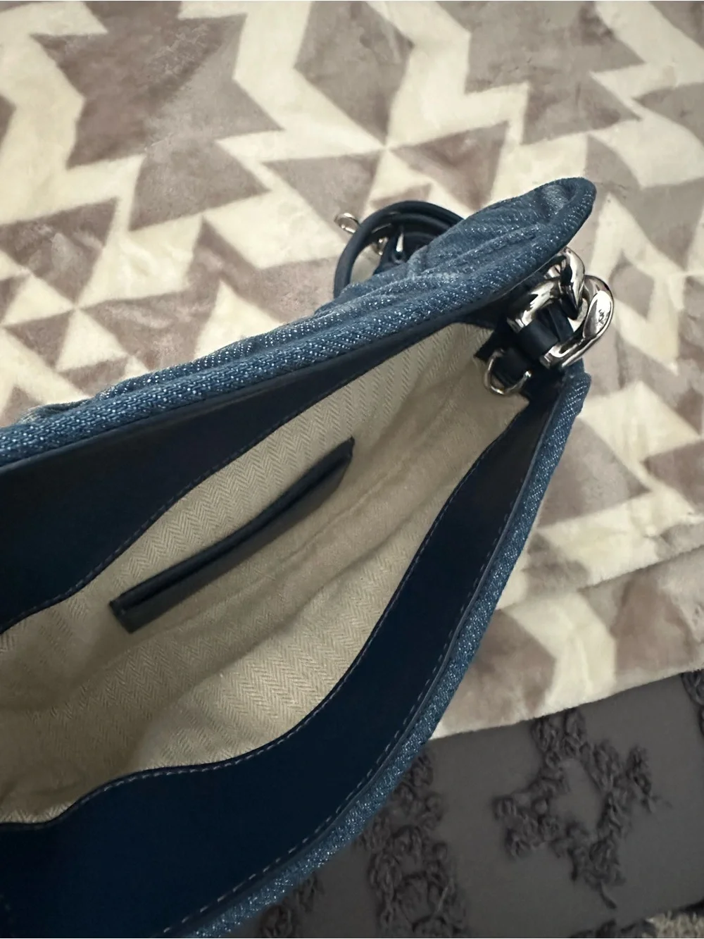 Tory Burch stylish quilted