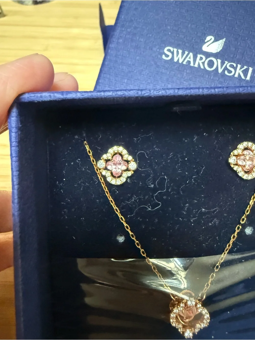Swarovski clover necklace