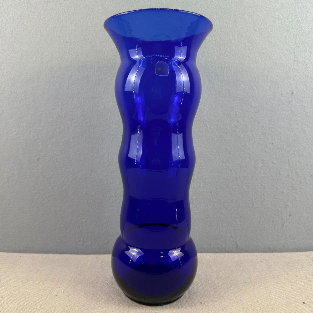 Blenko 9729‎ Cobalt Blue Ribbed Vase Matt Carter Label 15