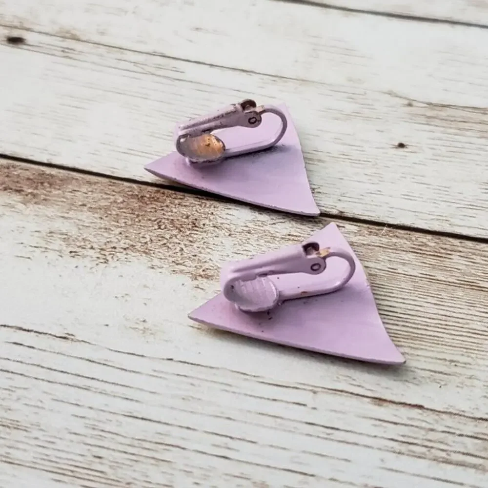 Vintage Clip On Earrings 1