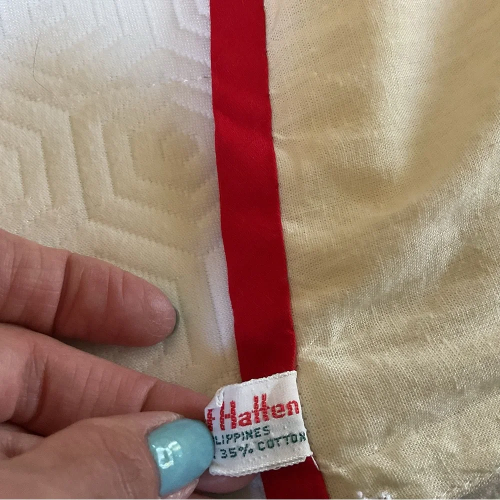 House Of Hatten beautiful vintage