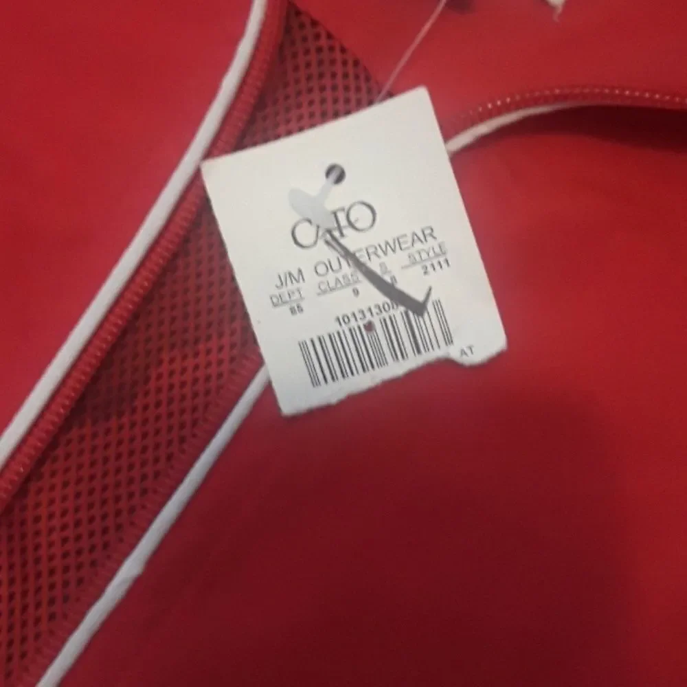 Cato this red