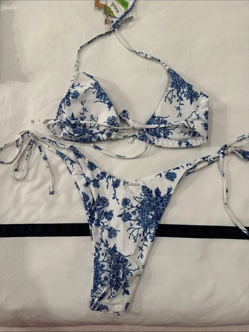 Berlook NWT White & Blue Floral Tie-Side Bikini Set