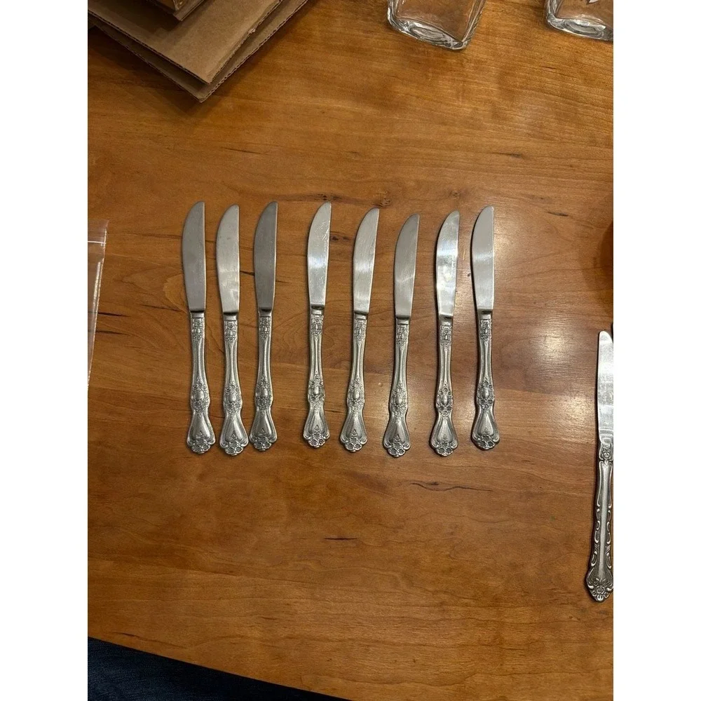 Set of 8 Sakura St. Moritz Stainless Steel Dinner‎ Knives Floral Pattern