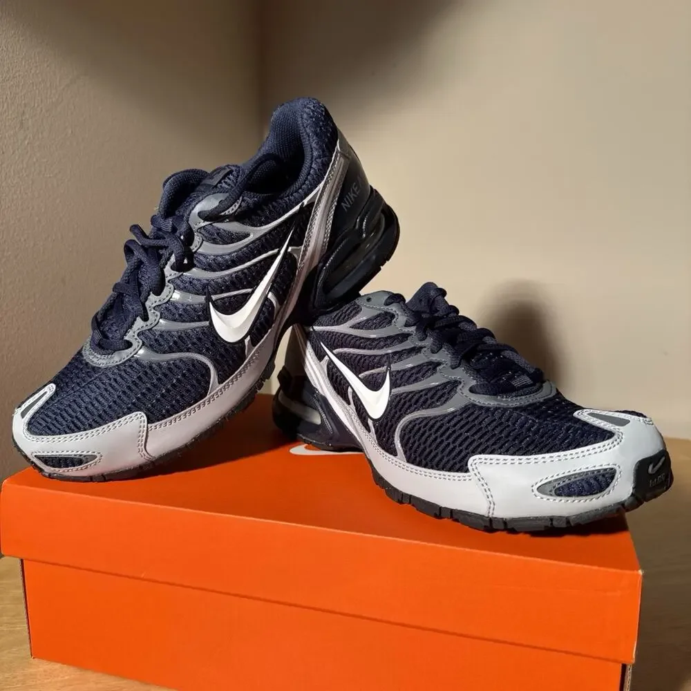 Nike step up