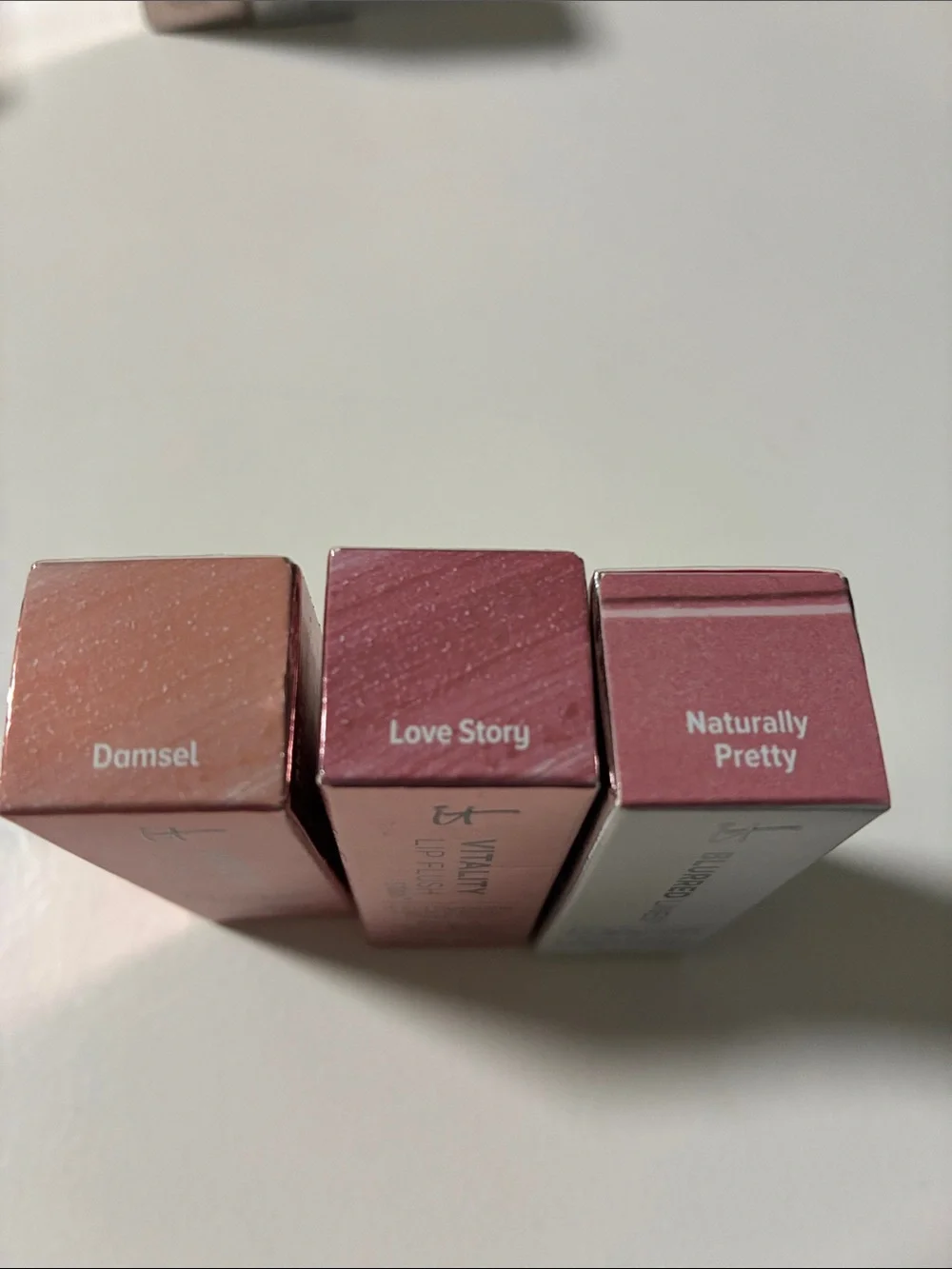 it cosmetics two hydrating