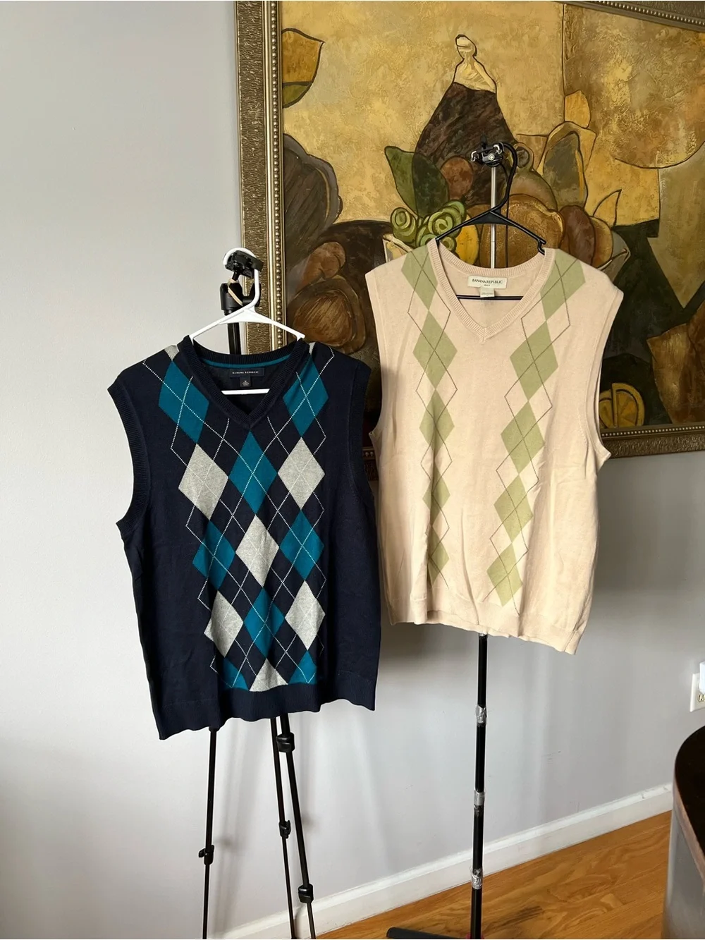 Banana Republic silhouettes pattern
