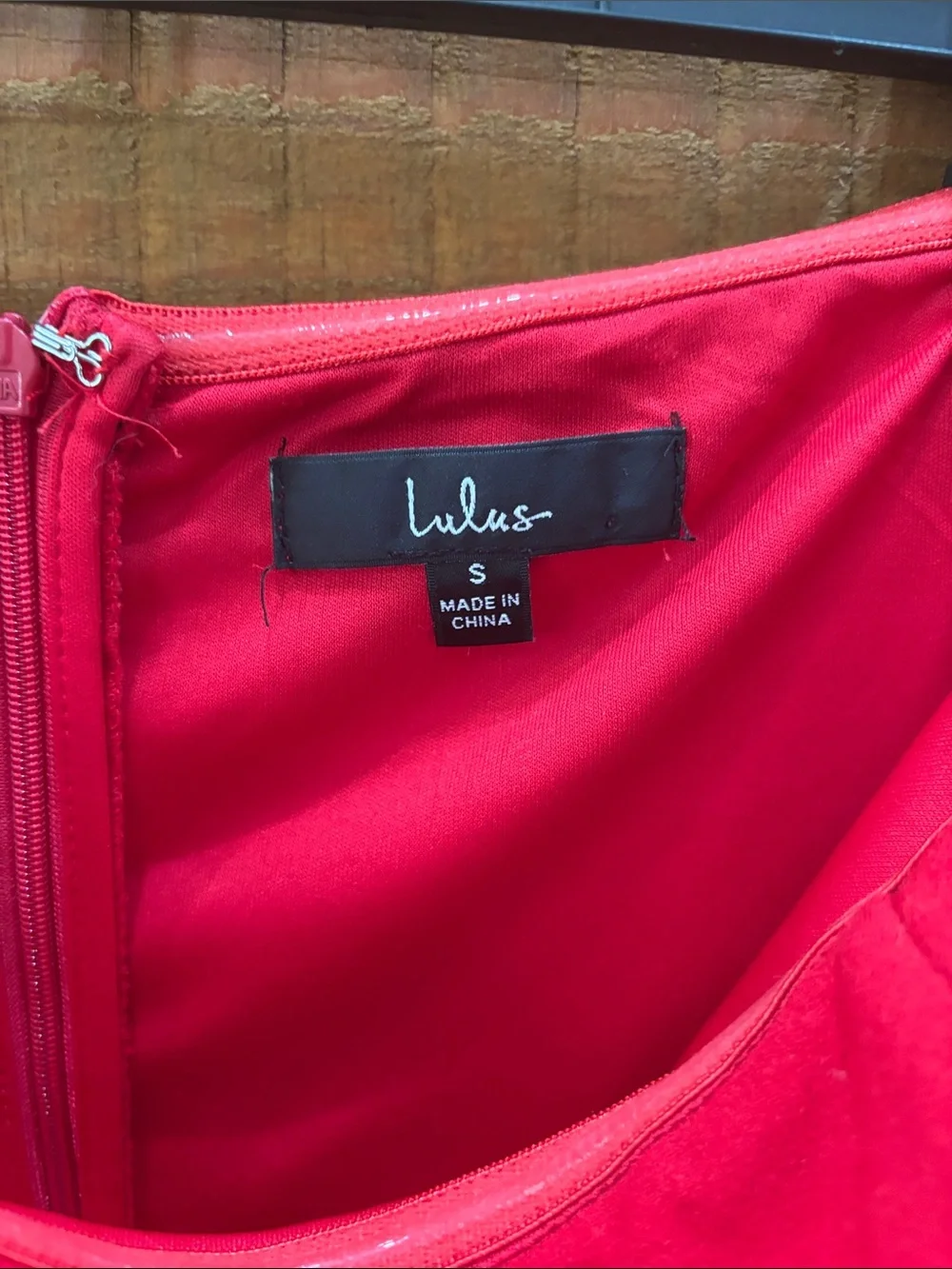 Lulus vibrant strapless