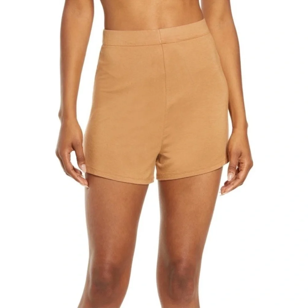 SKIMS SLEEP SHORT Camel Women’s Size Small