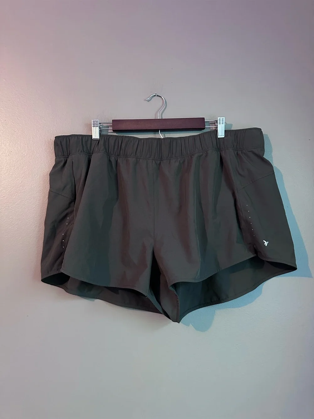 Old Navy Mid Rise Stretch Athletic Tech Run Shorts Size 2X Green