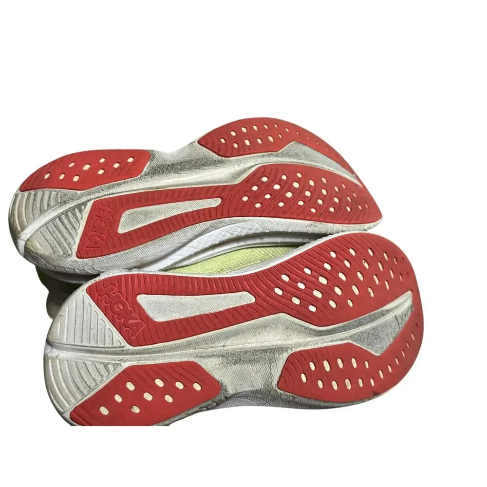 Hoka One One hoka one