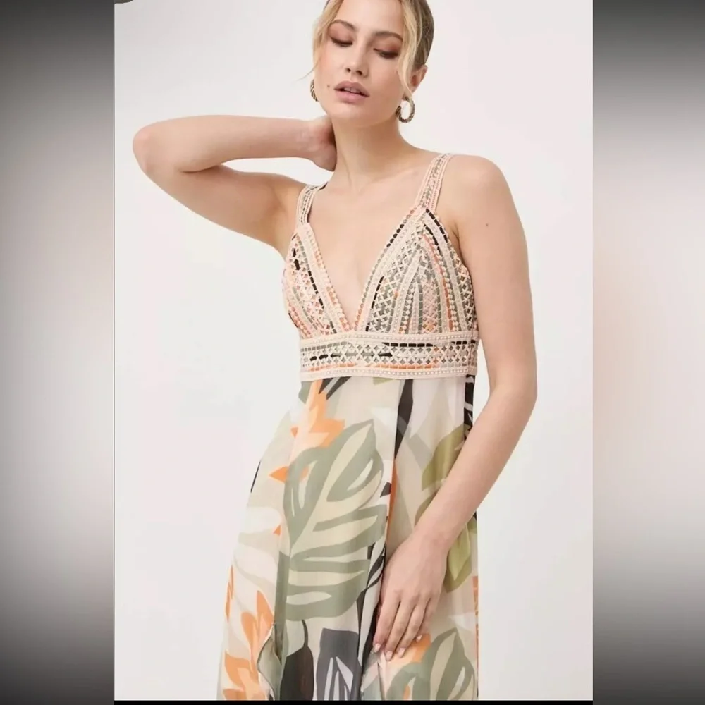 Guess elegant maxi