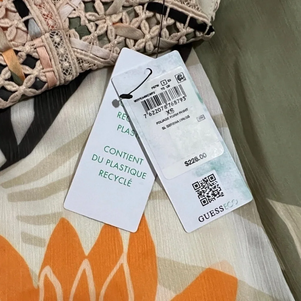 Guess elegant maxi
