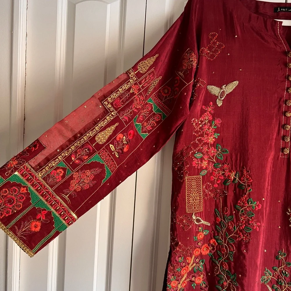 Pakistani Maroon Embroidered Formal Kurta Set | Pakistani Designer