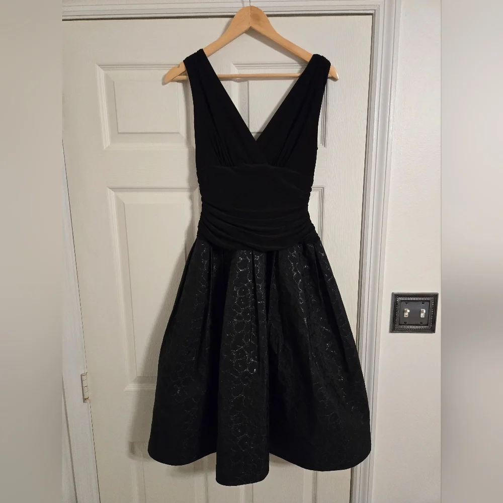 SL Fashions Black Fit And Flare Party Dress Size 8
