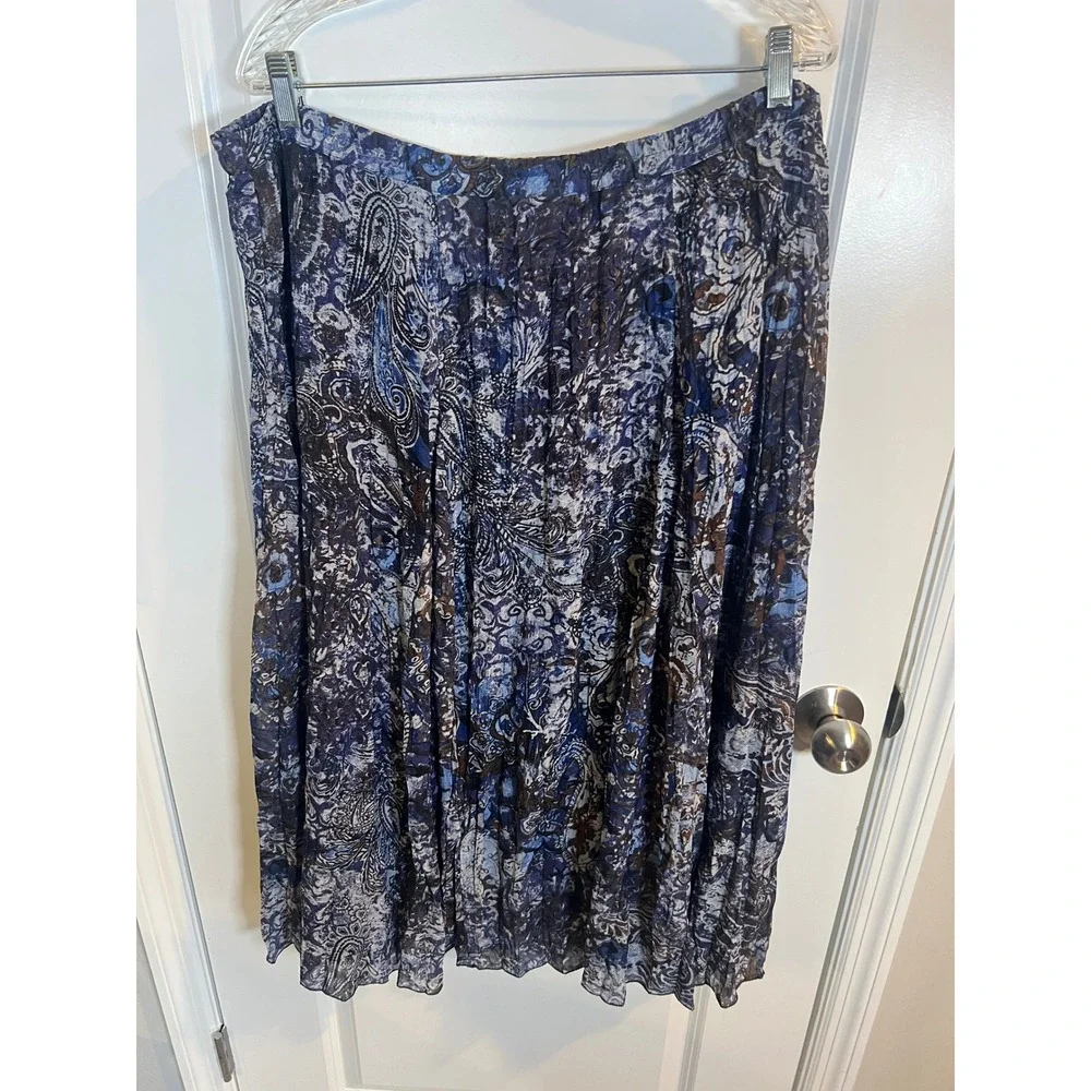 Chico's‎ Women Skirt Paisley Pleated Chiffon Blue Size 3