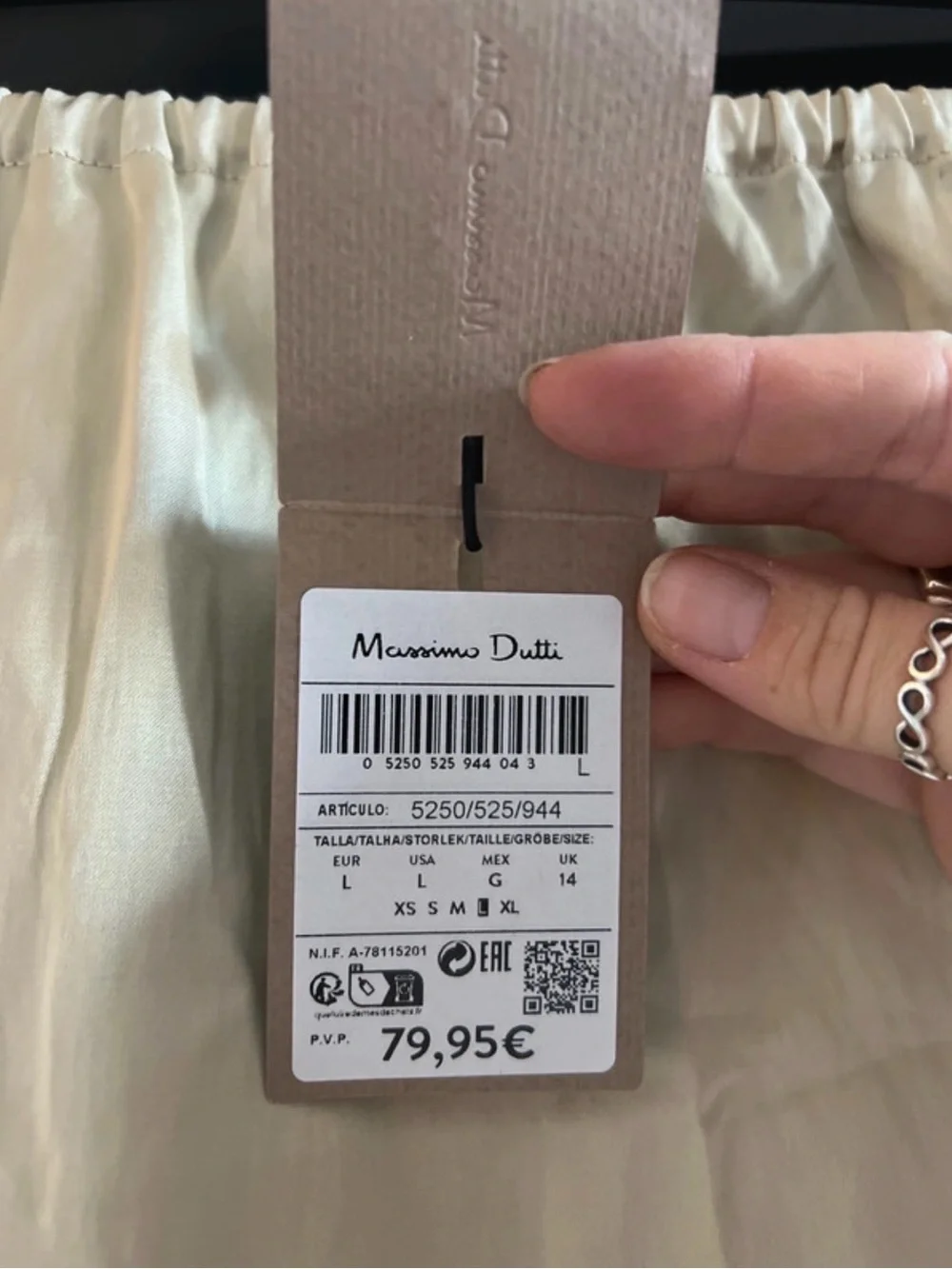 Massimo Dutti soft cream