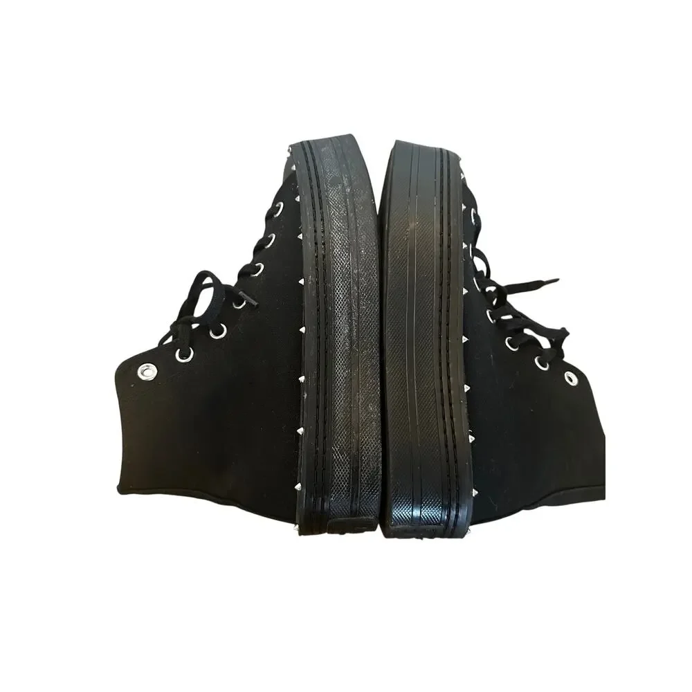 Converse brand item