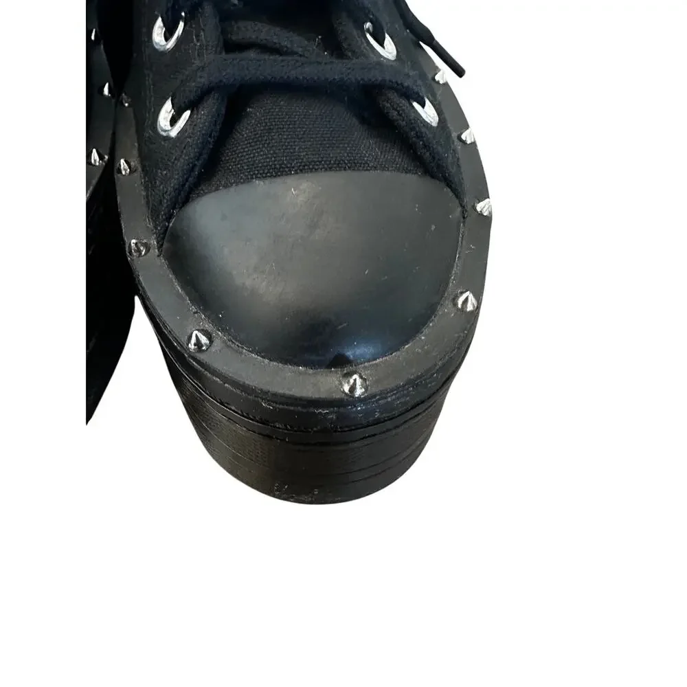 Converse brand item