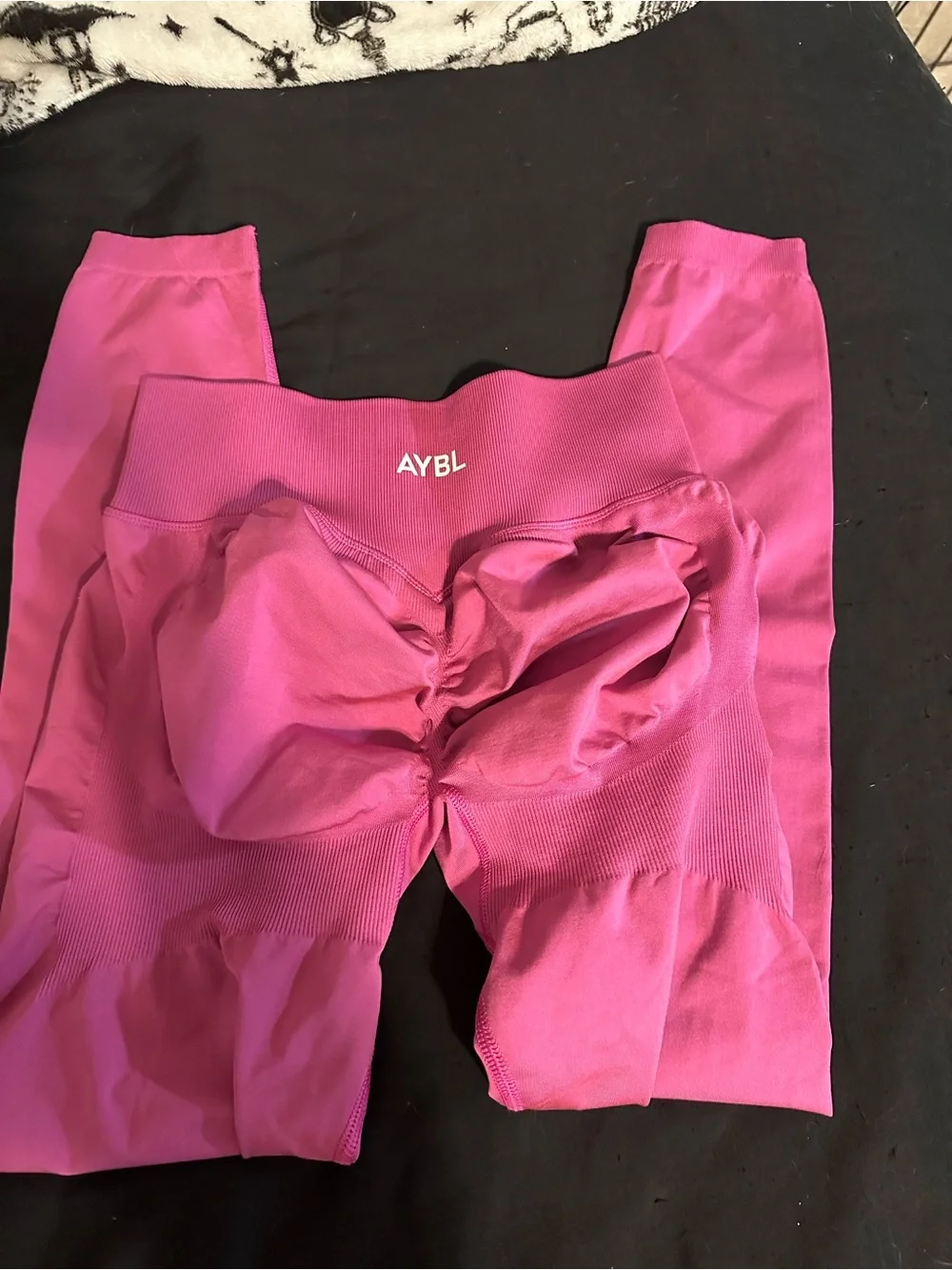 AYBL leggings vibrant