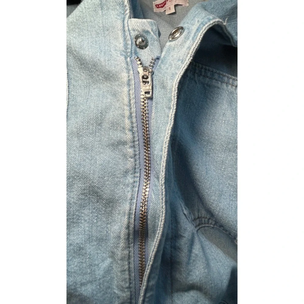 Levi's x FARM Rio Luella Denim Jumpsuit Small Light Wash Blue Macaw Parrot NWT