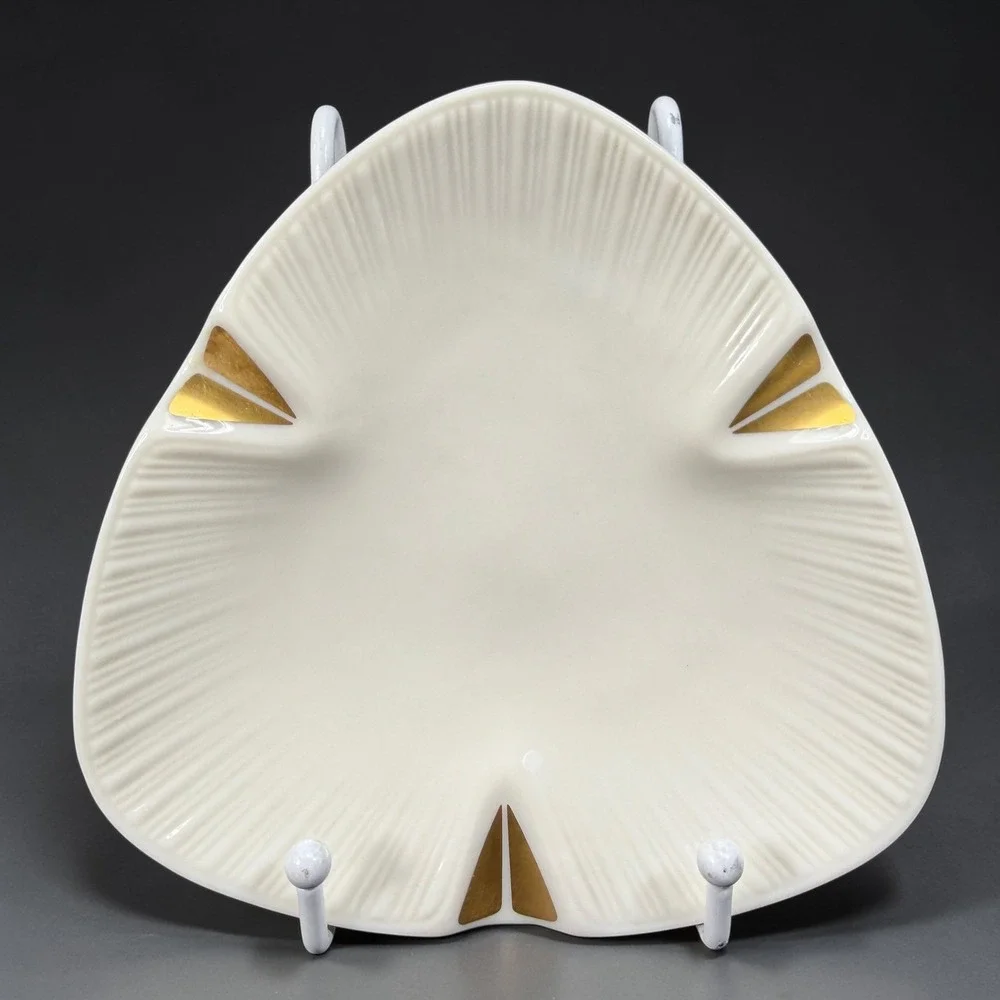 Lenox Vintage Porcelain‎ Triangular Ashtray Trinket Dish Gold Trim Ivory Cream