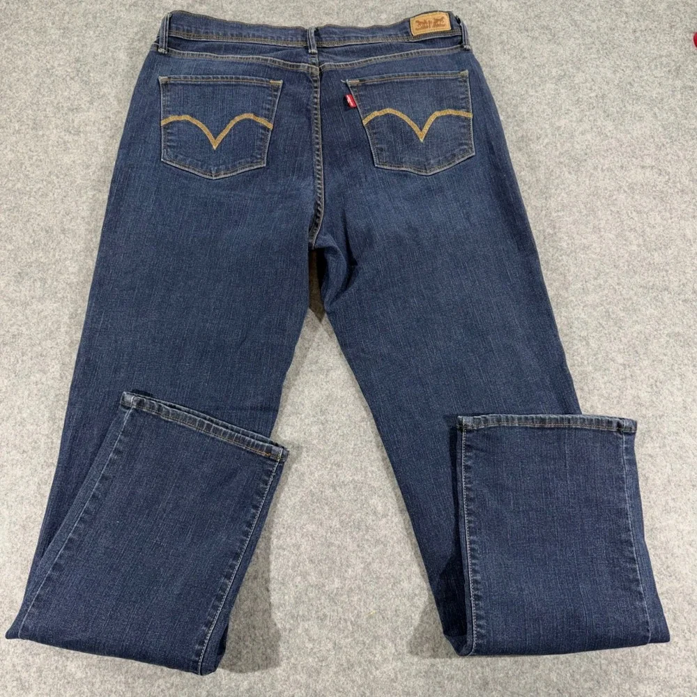 Levis levi 512