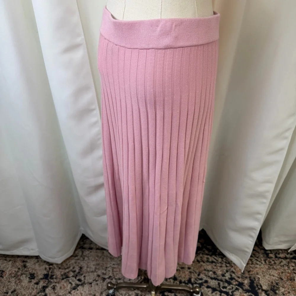Saks Fifth Avenue brand new