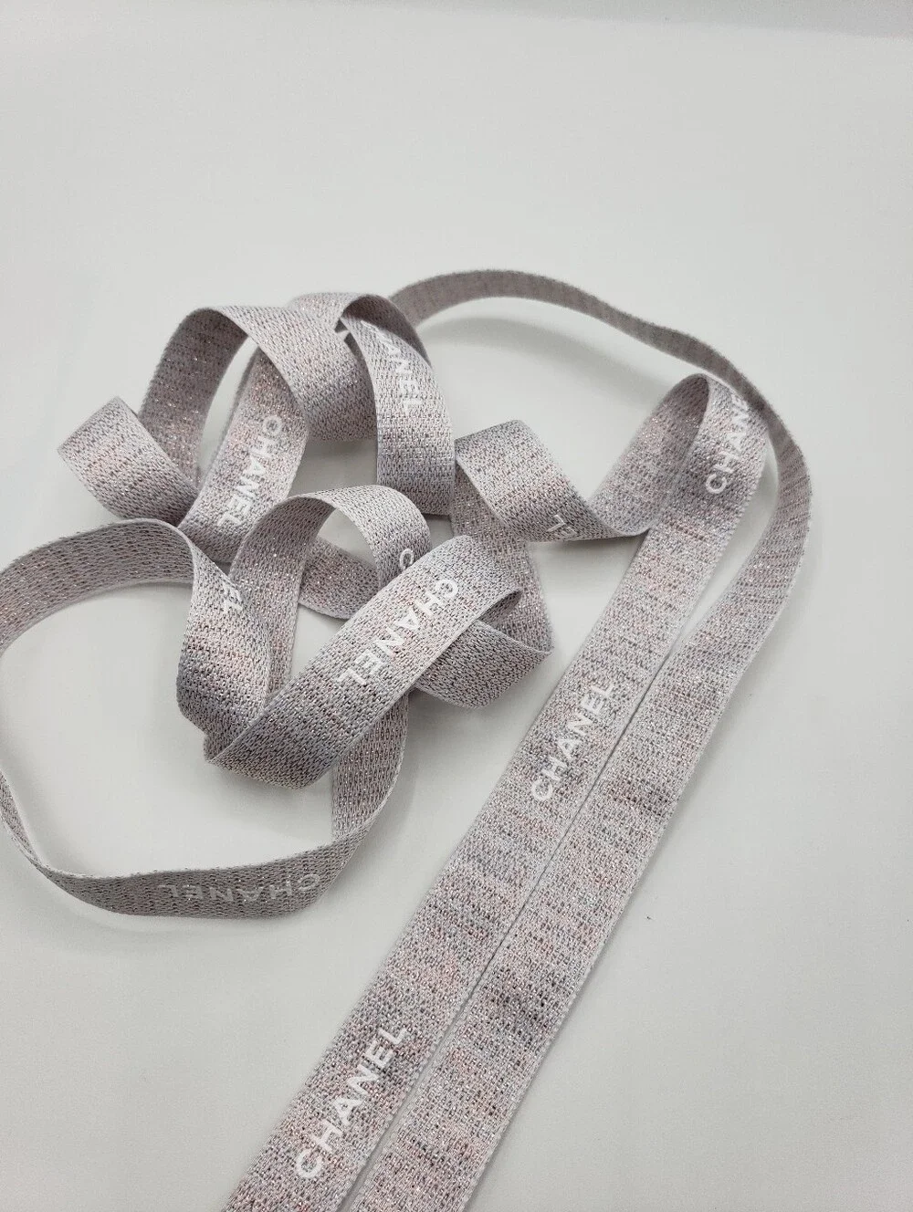 CHANEL ribbon fast treads