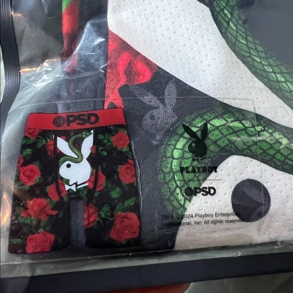 PSD playboy slither
