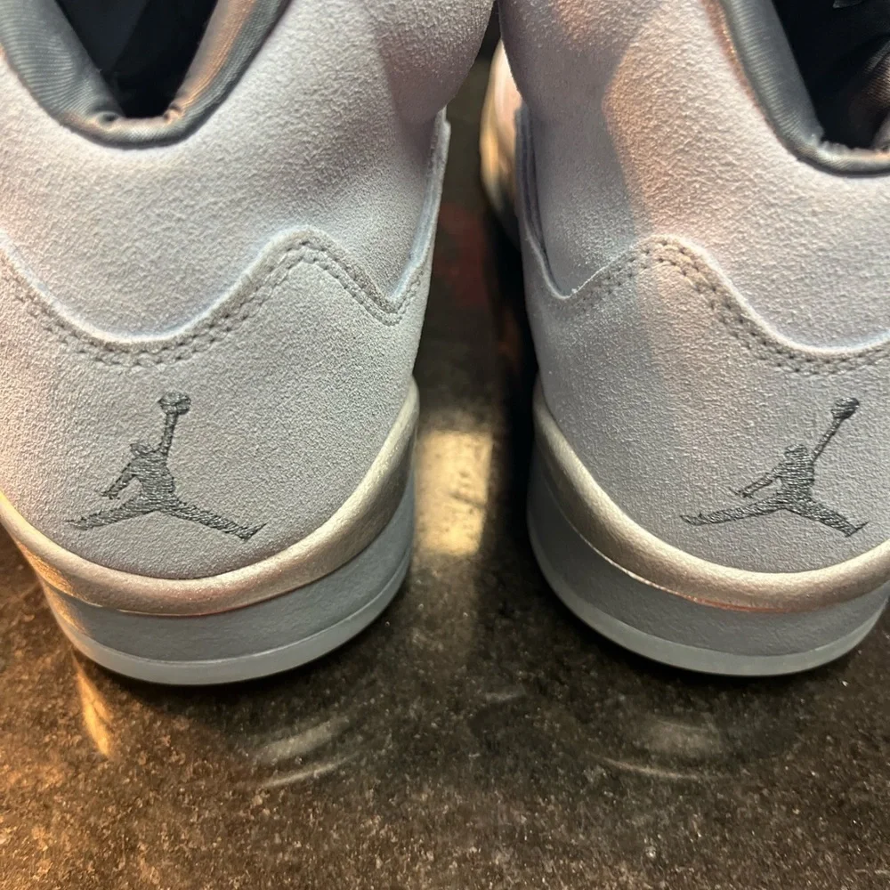 Jordan retro blue