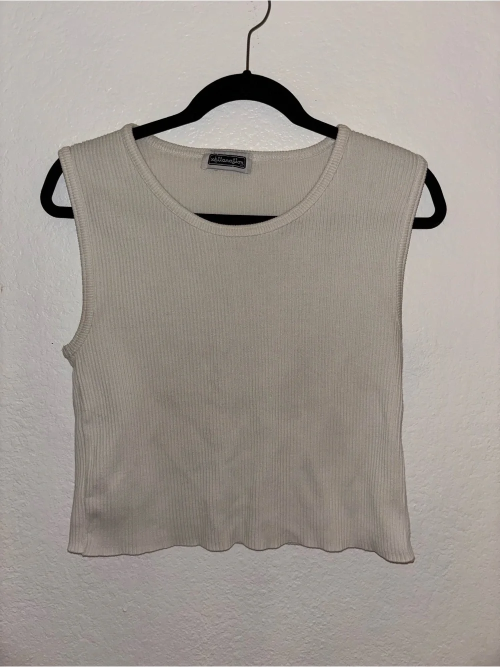 Vintage Xhilaration Cream Ribbed Sleeveless Top