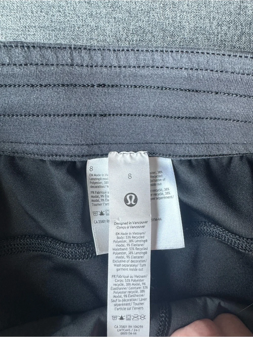 lululemon athletica size 4”