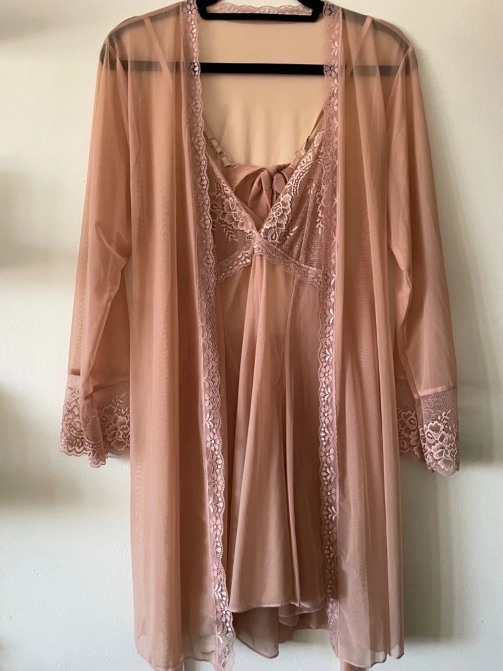 Blush Pink|Lace Trim Robe and Nightgown Set|Large- Runs Medium/Large|NWOT