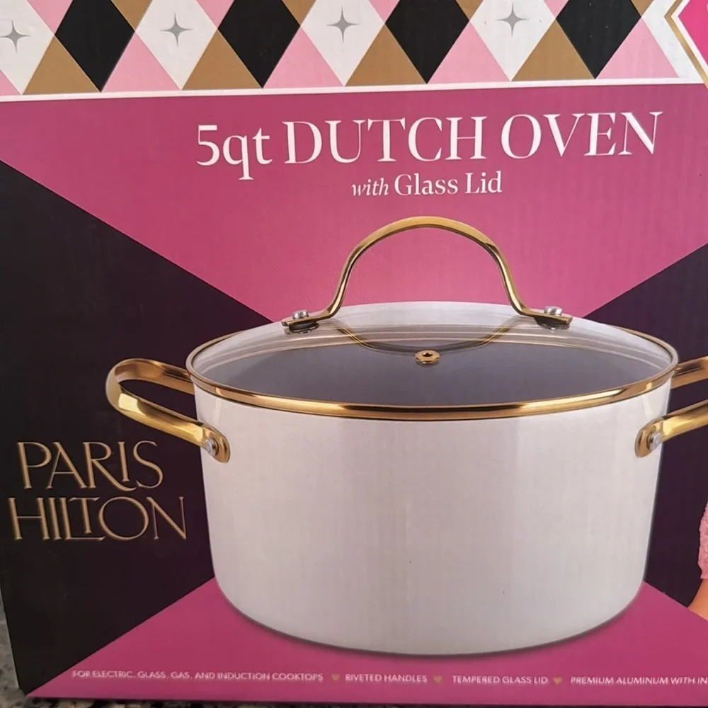 Paris Hilton White Dutch Oven with Glass Lid