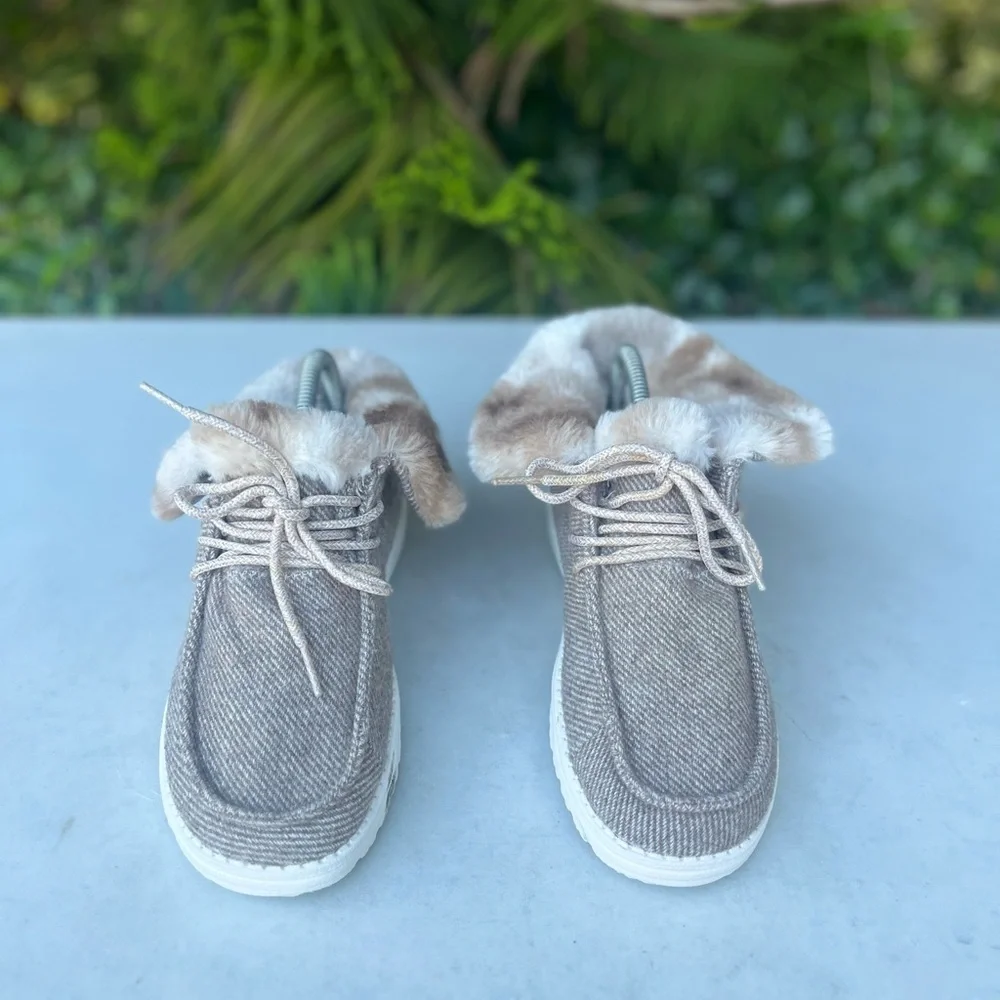 Hey Dude knit upper