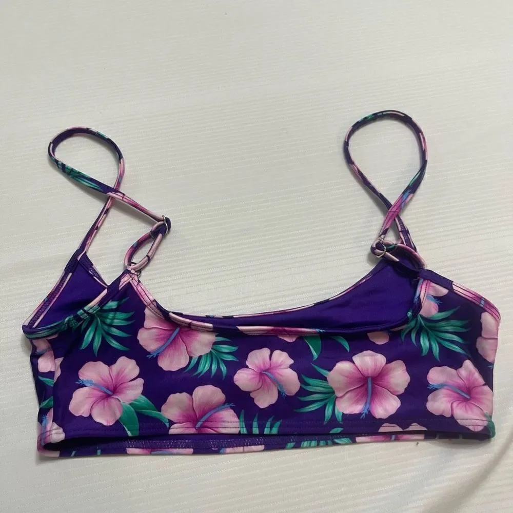 Frankie’s Bikini’s Jean Shine Floral Bikini Top Size Medium New