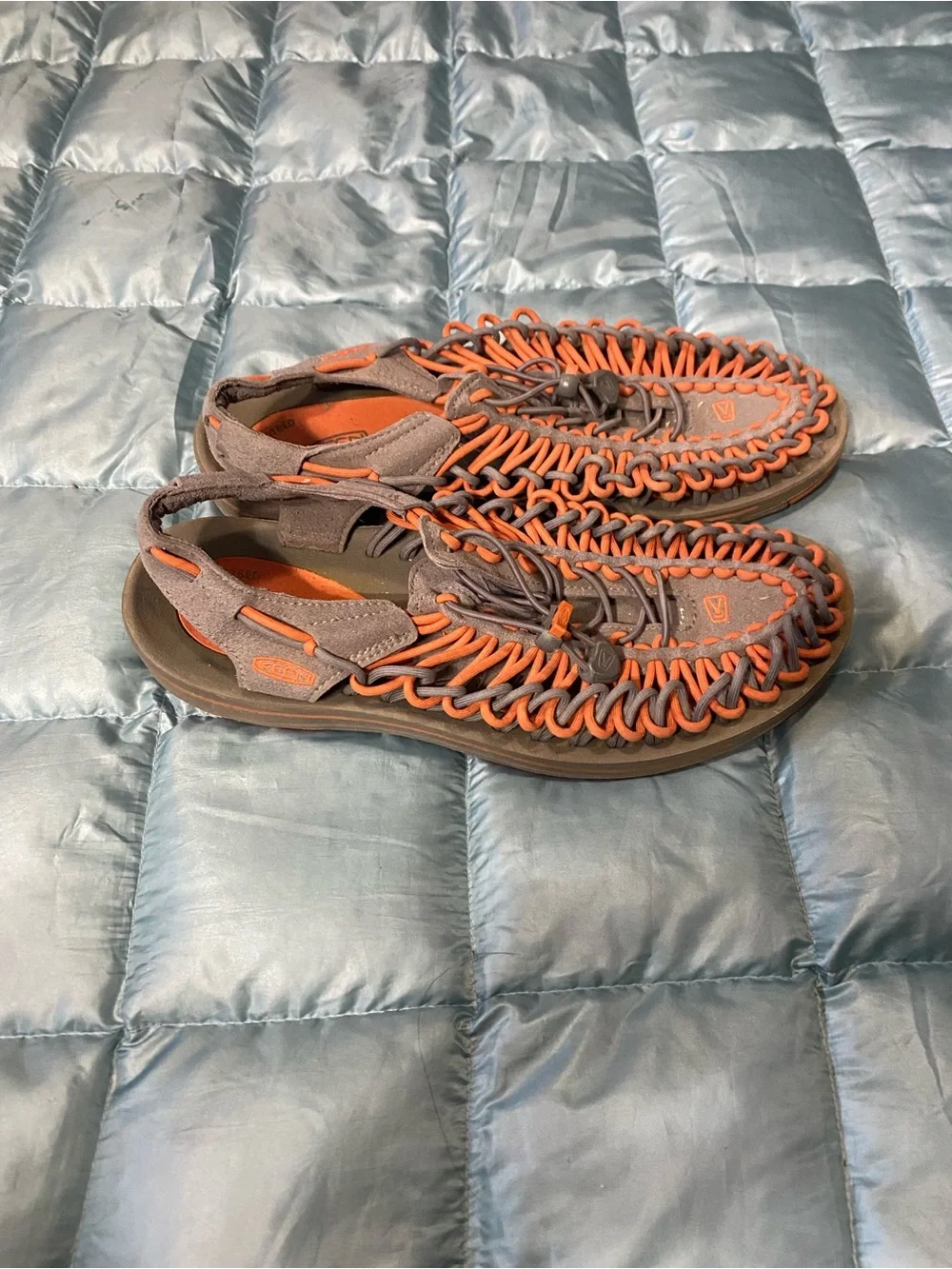KEEN UNEEK Two-Tone Orange & Gray Sandals Sz 9.5
