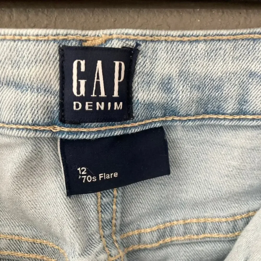 GAP 70s flare