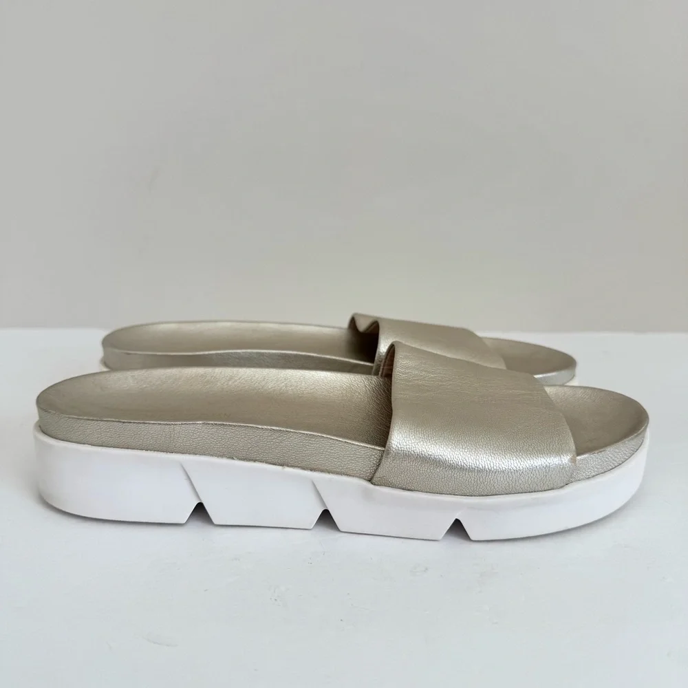 Stuart Weitzman stuart weitzman