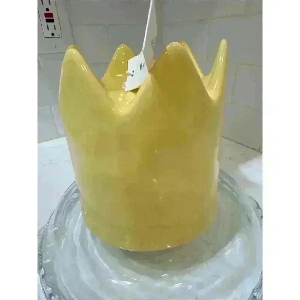 Crown design color