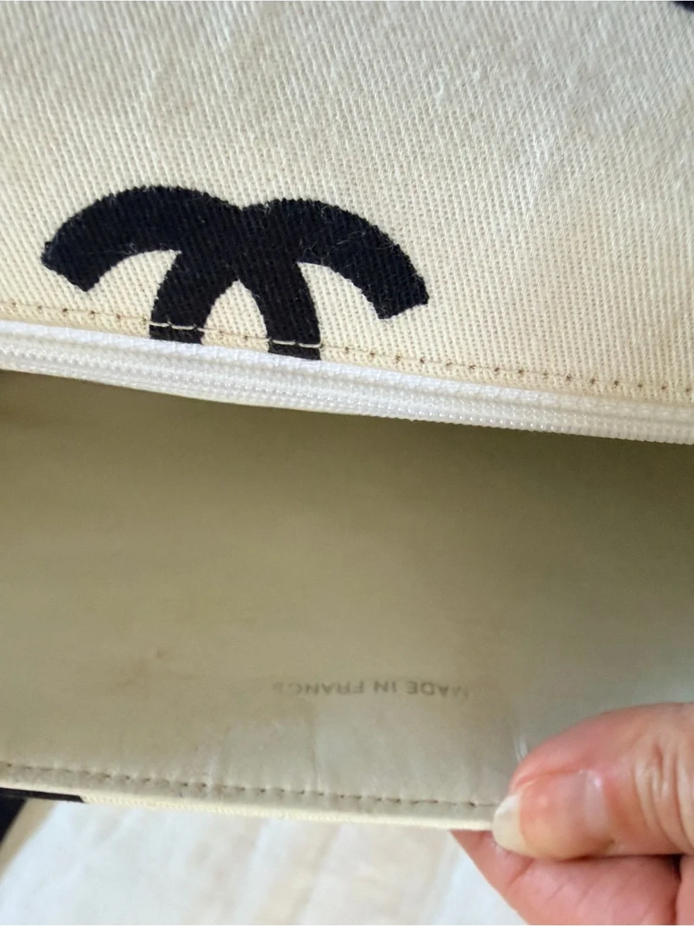 CHANEL rare y2k