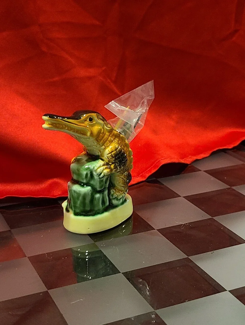 Vintage habitat decor