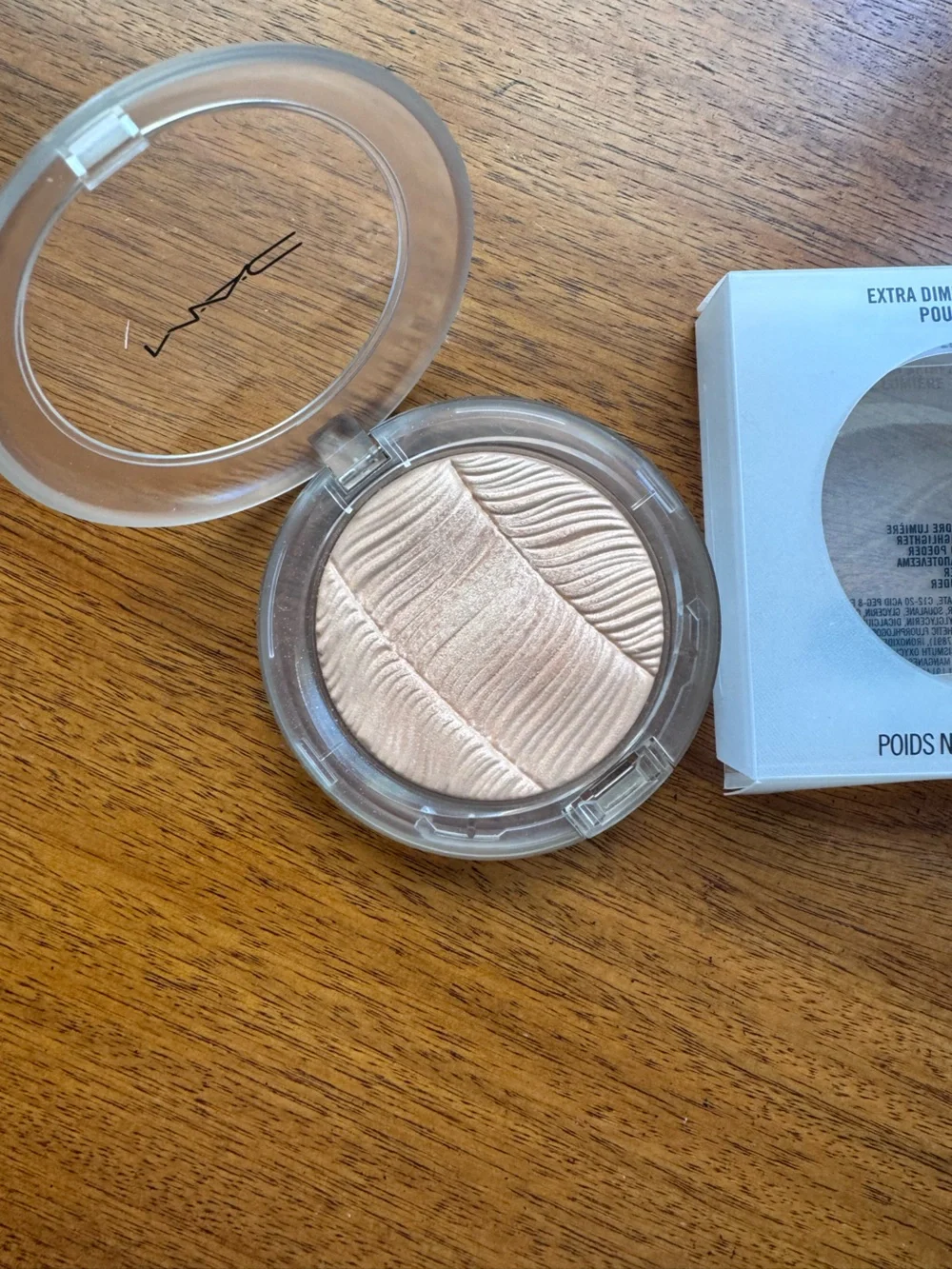 MAC Cosmetics gently used
