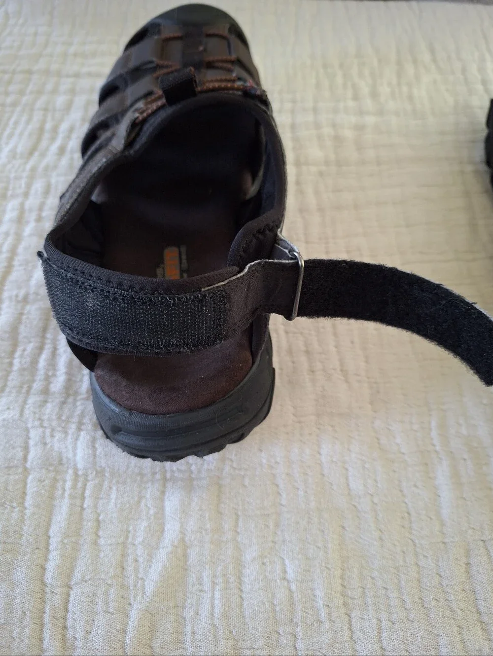 Skechers durable closed