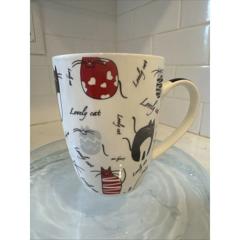 COLLECTIBLE 10 OZ MUG / 