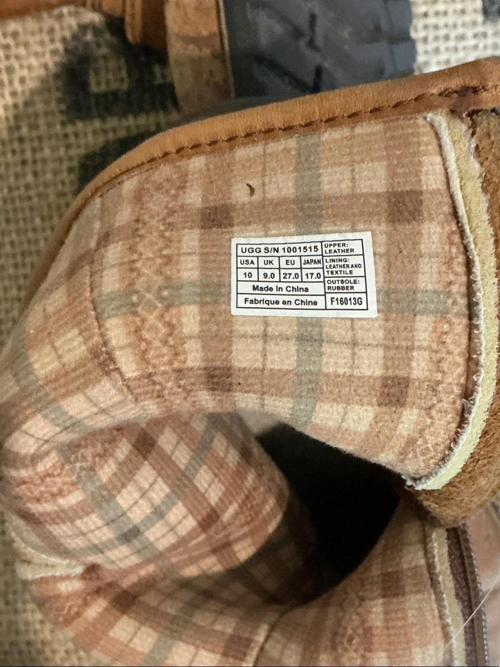UGG classic ankle